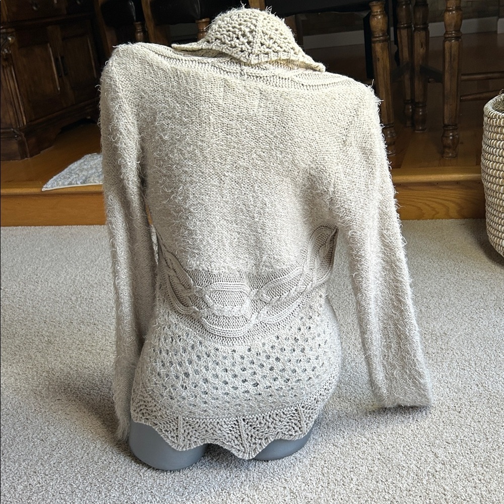 CYNTHIA ROWLEY, BEAUTIFUL TIE FRONT CARDIGAN SWEATER - Picture 3 of 5